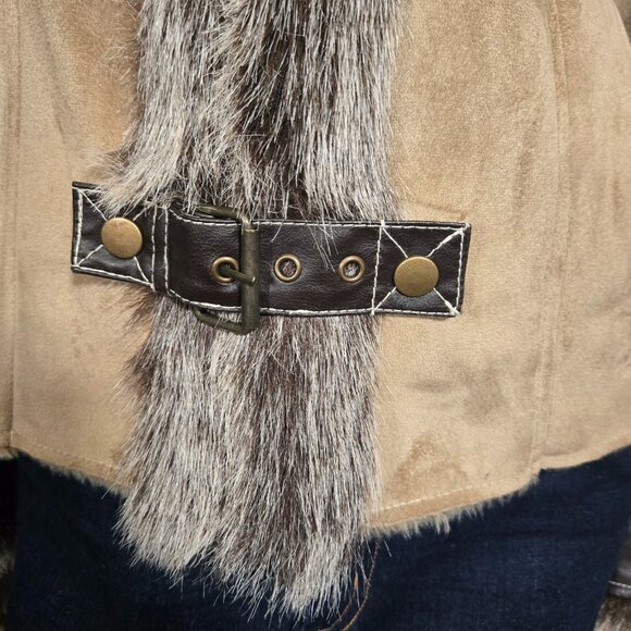 Y2K Beige Faux Fur Faux Suede Coat Jacket size S Faux Leather Buckles Penny Lane - Picture 4 of 16